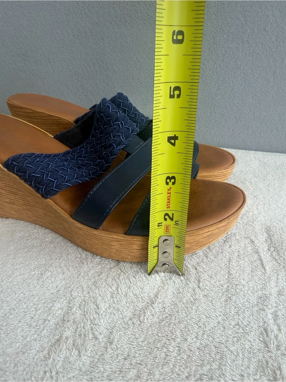 Italiana by Italian Shoemakers Platform Sandals Mandii 9M Women's Navy